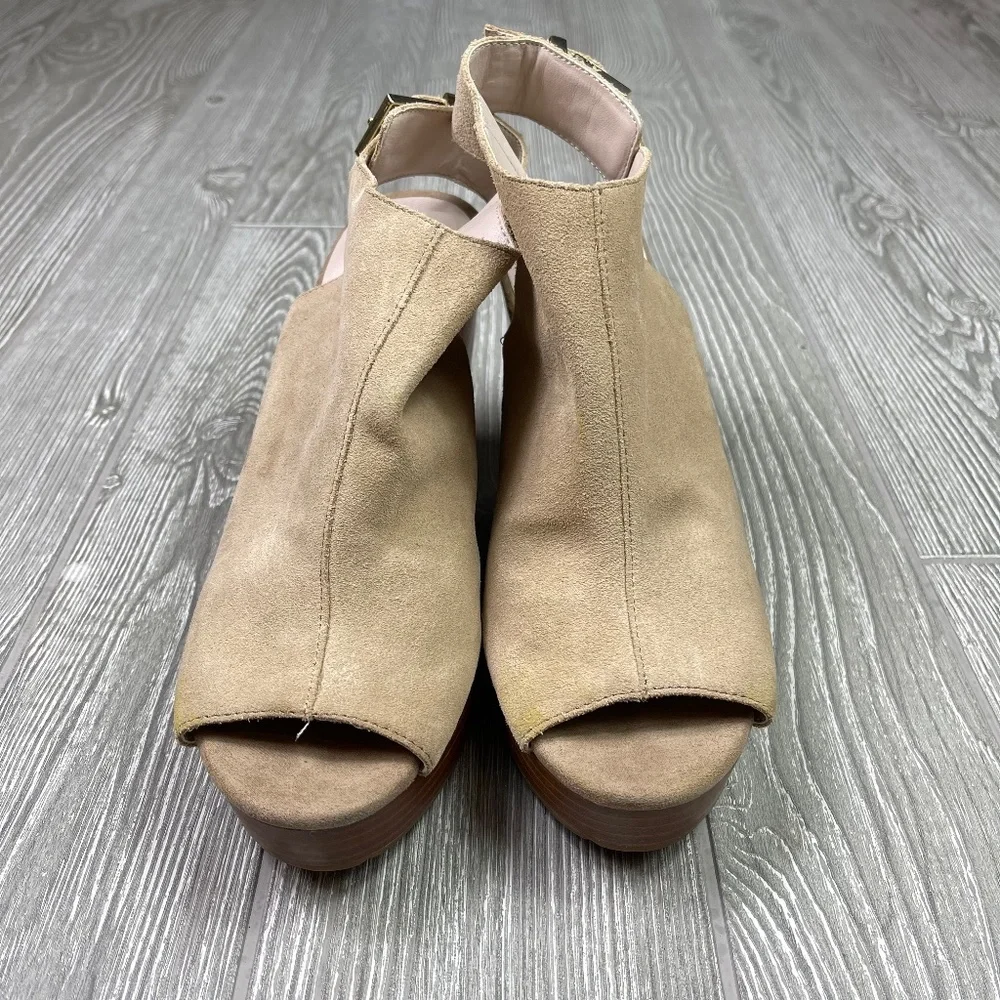 KENNETH COLE Octavia Suede Leather Platform Wedge Women’s size 9.5 Tan